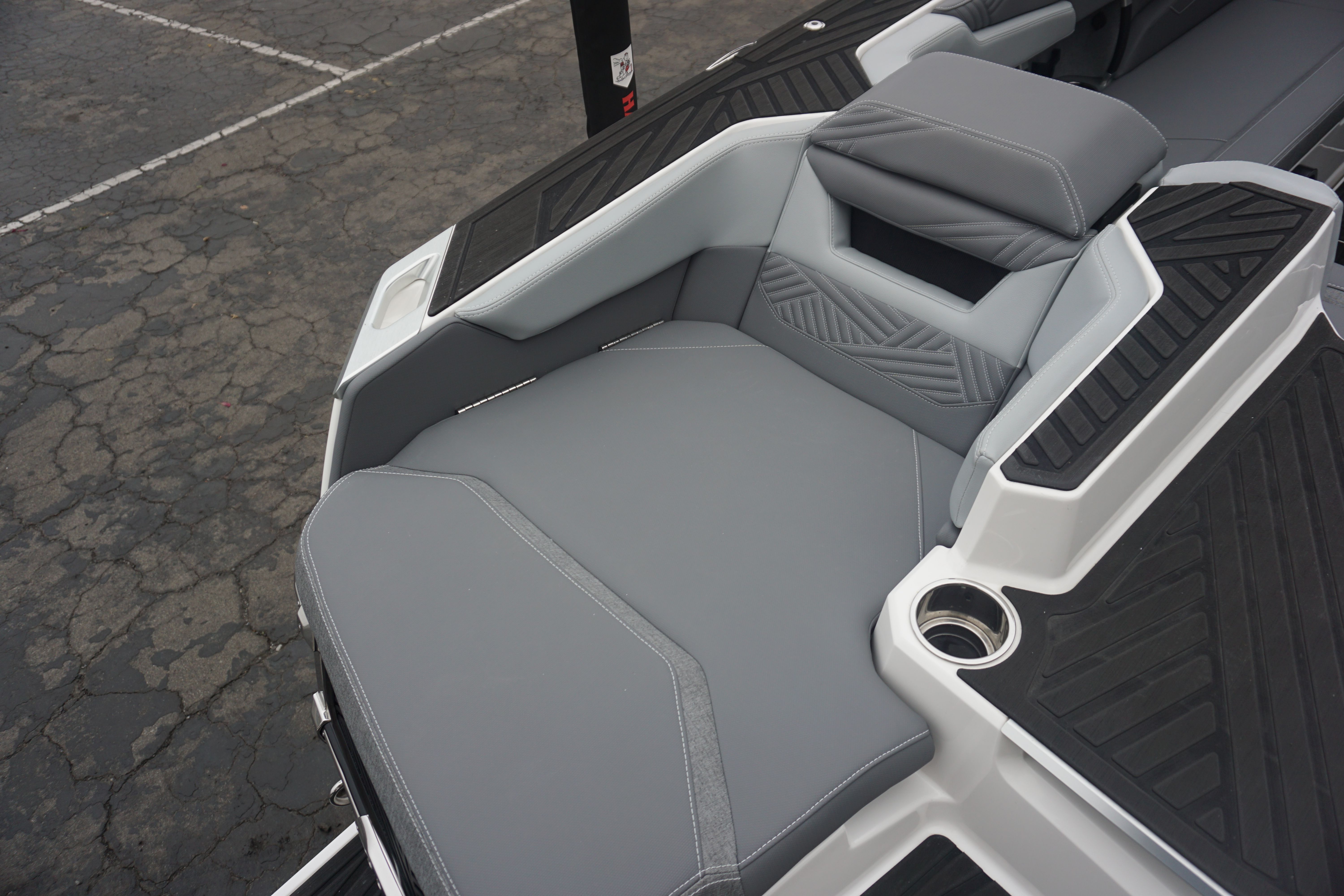 2026 MasterCraft XStar 25 - Factory Demo - 3