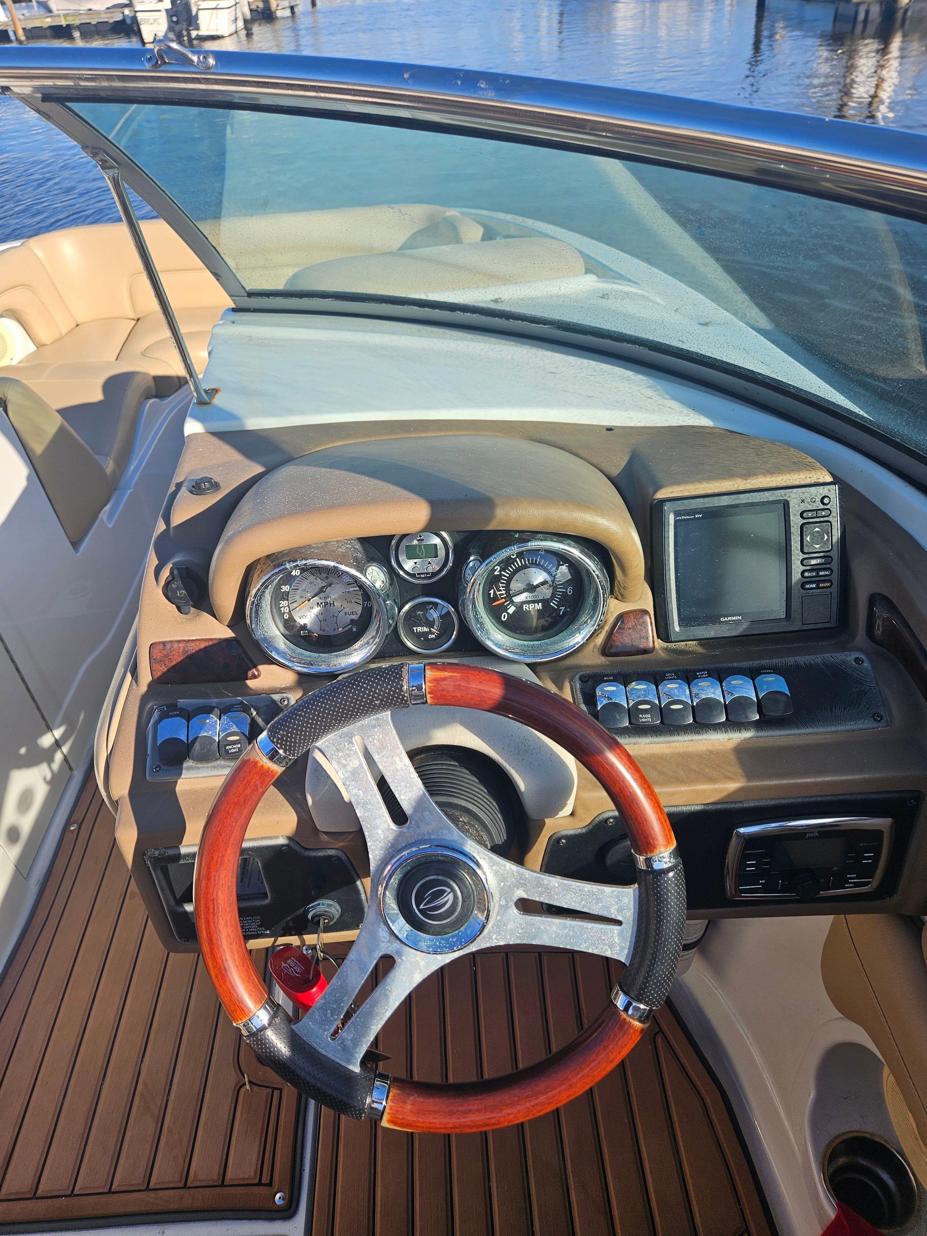 2016 Crownline Eclipse E4 XS - 11
