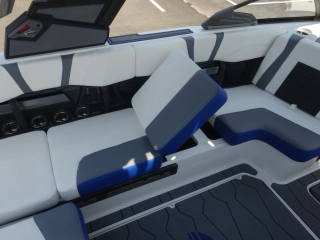 2026 Malibu Wakesetter 23 MXZ - 6