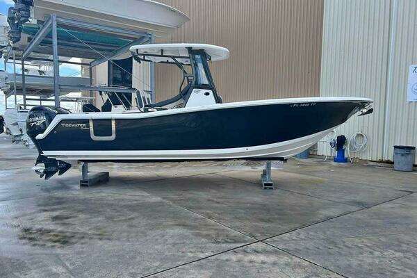 2023 Tidewater 256 CC