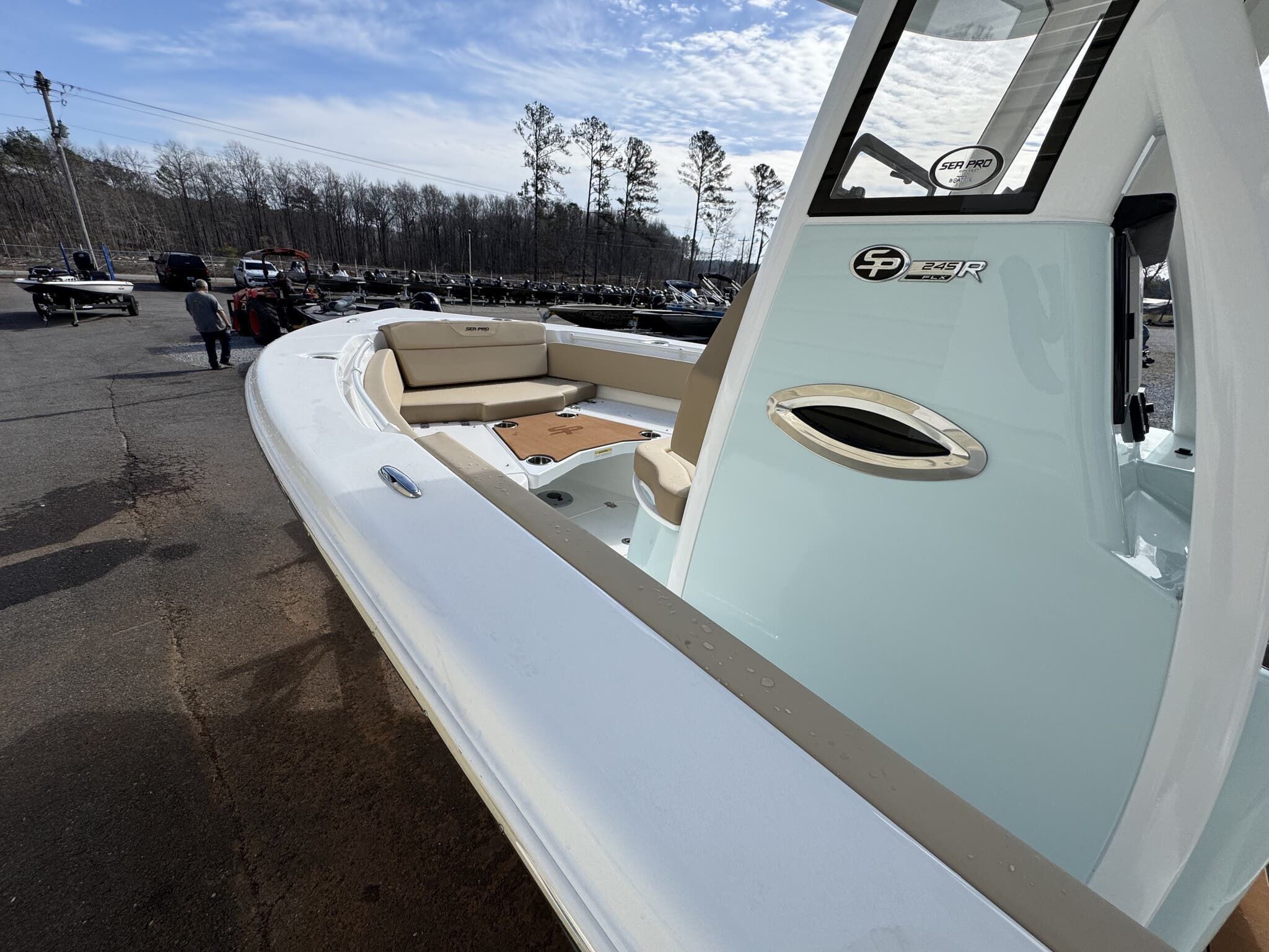 2026 Sea Pro 245FLX R - 5