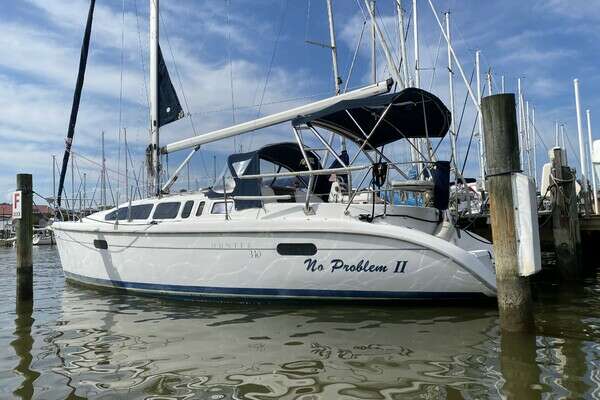 2000 Hunter 340