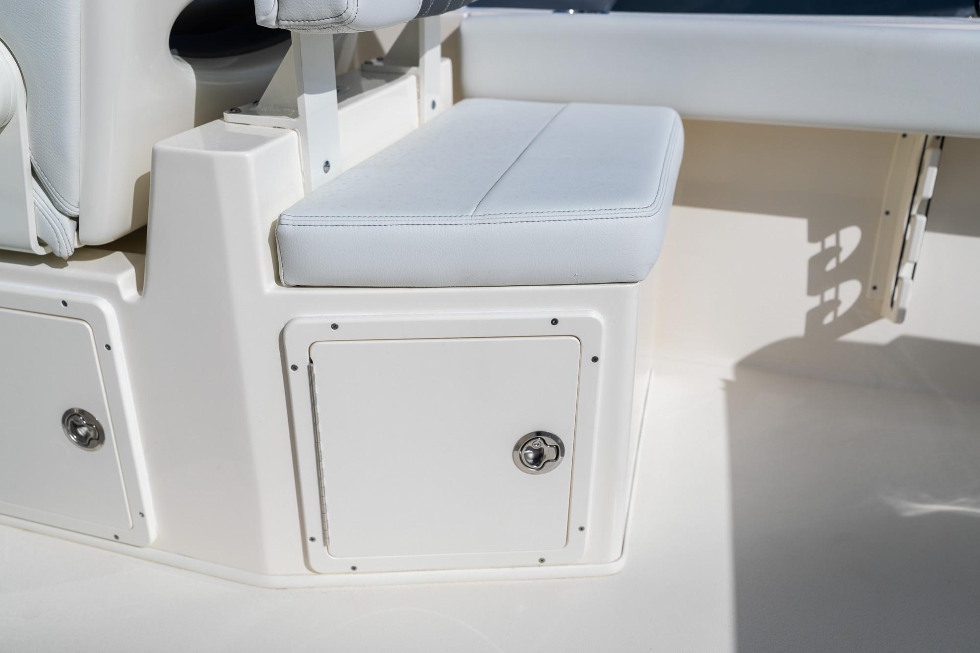 2024 Cobia 220 Dual Console - 21