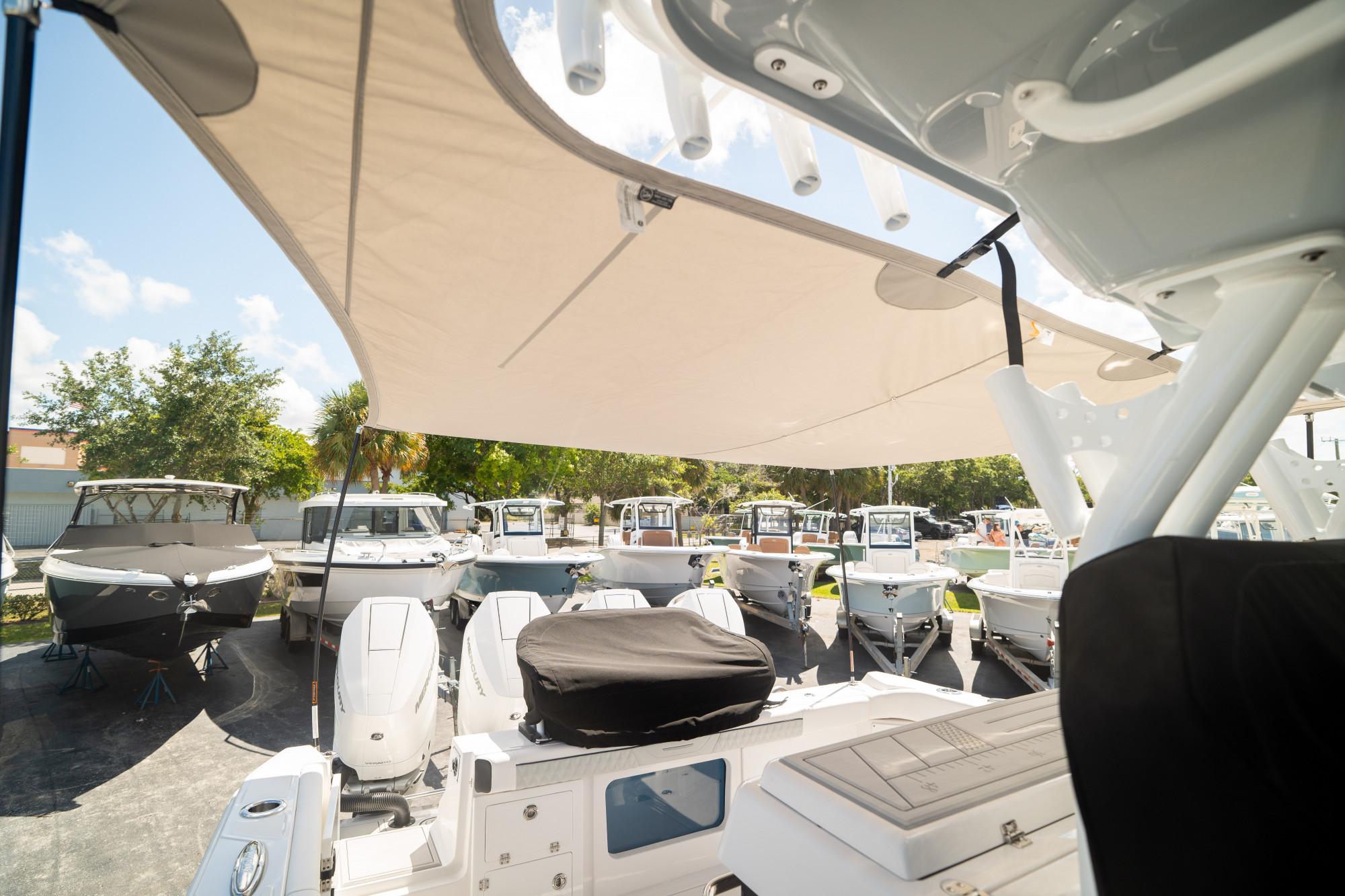 2024 Blackfin 400 CC - 10