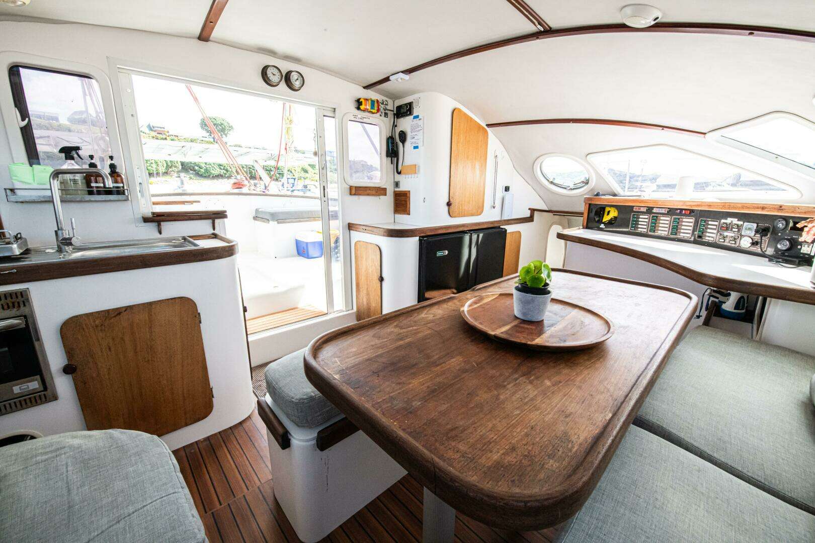 2001 Outremer 45 - Image 15