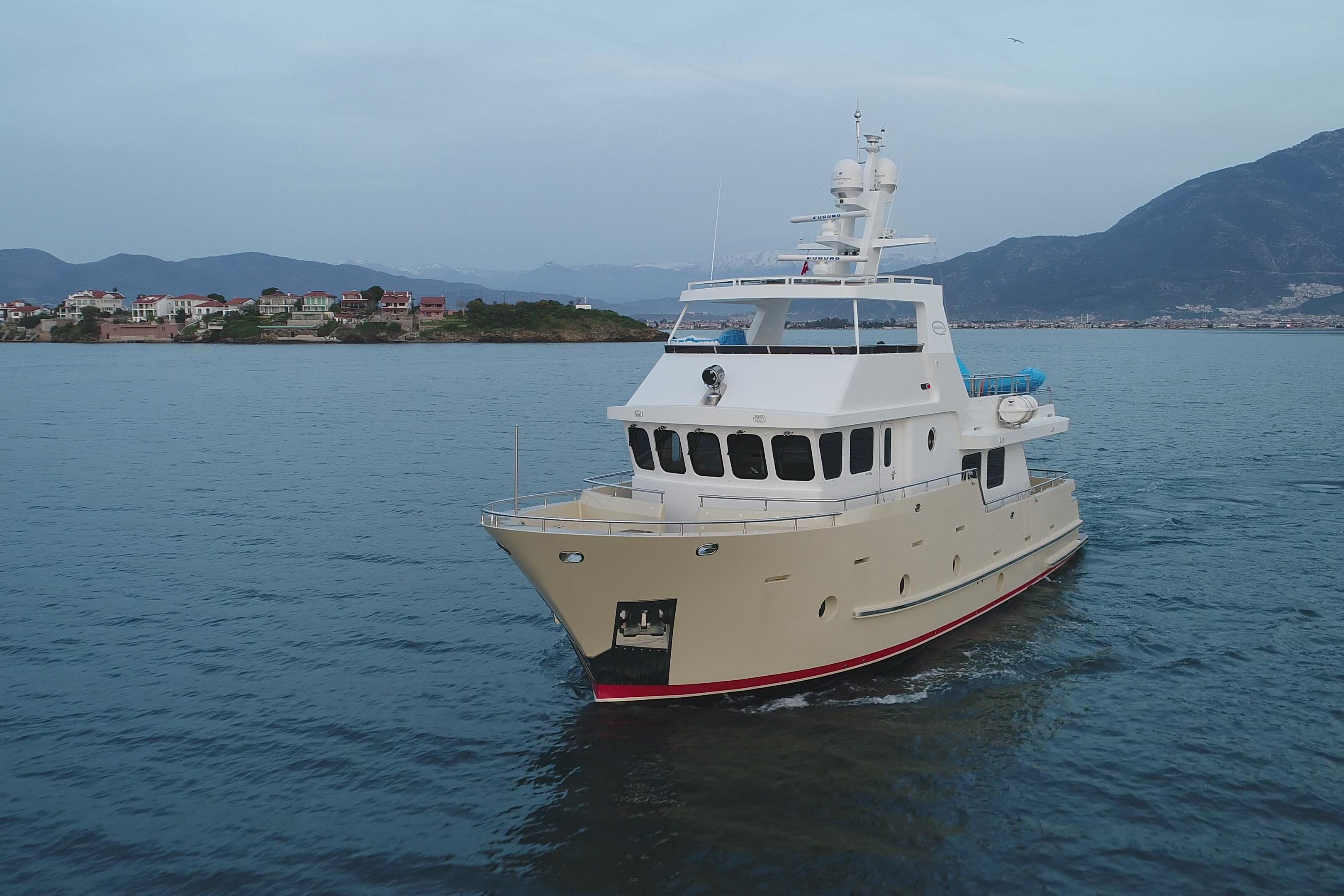 2018 Bering 65 Golden Mile