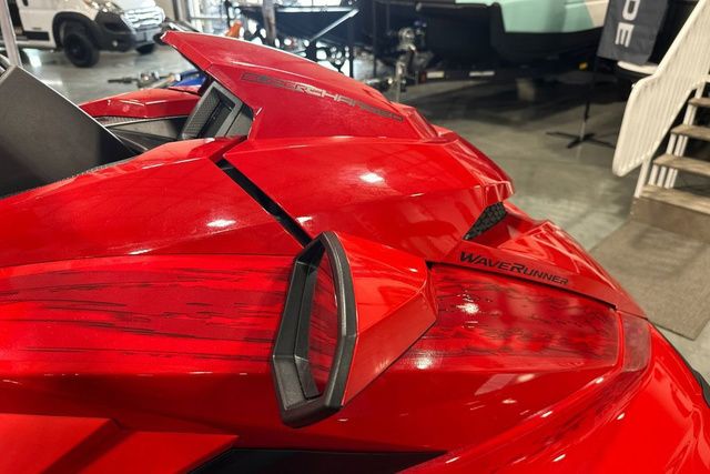 2026 Yamaha WaveRunner GP SVHO-TORCH RED - 7