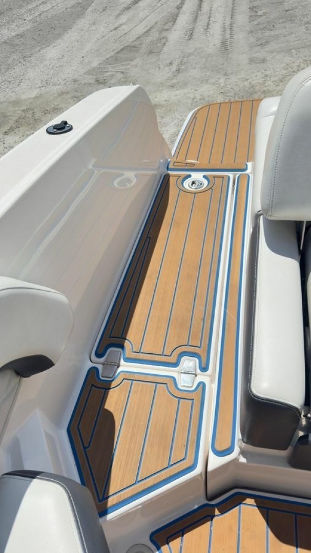 2018 Sea Ray — - Image 67