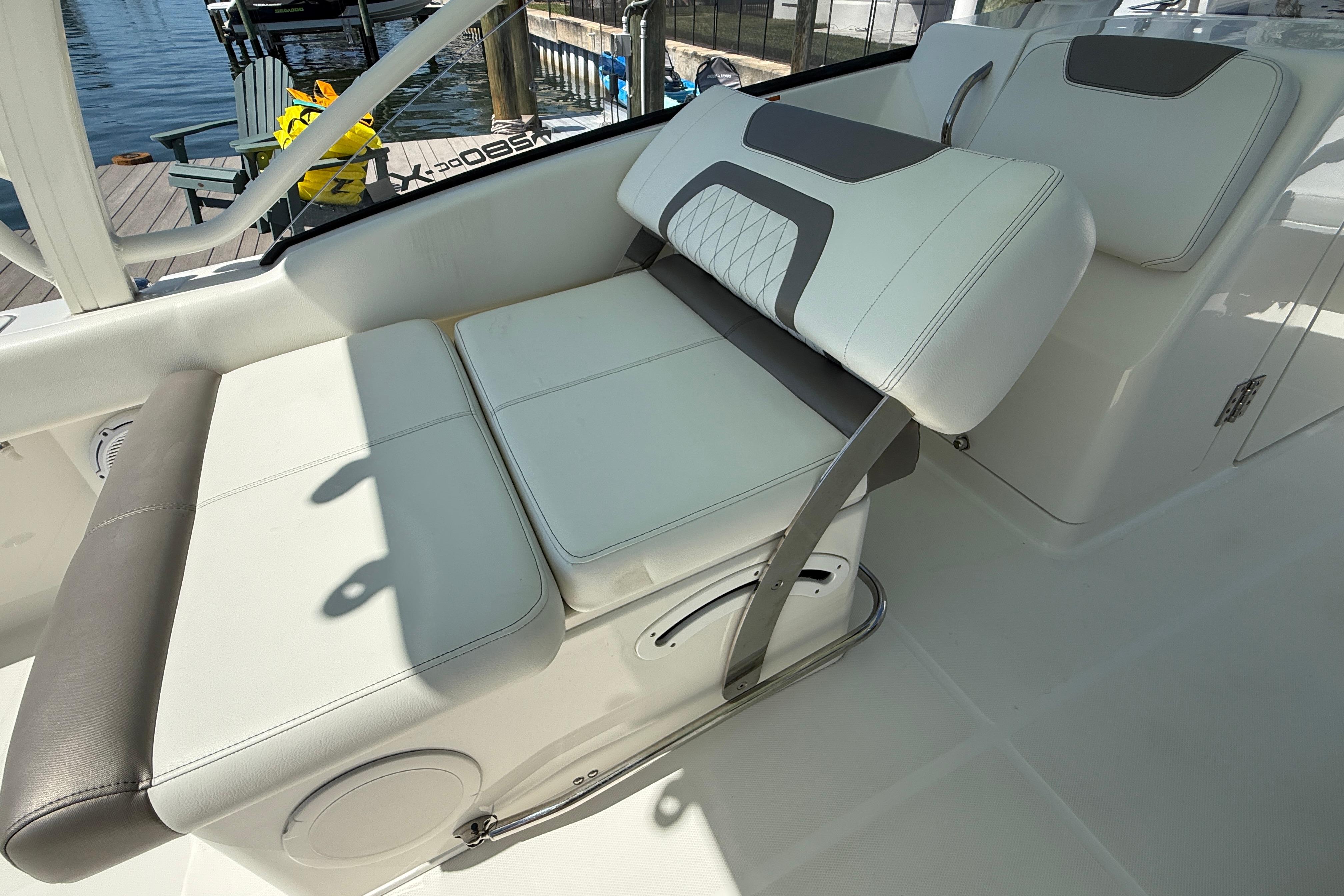 Luxurious seating on 2021 World Cat 280 DC-X boat, featuring modern design and comfort.