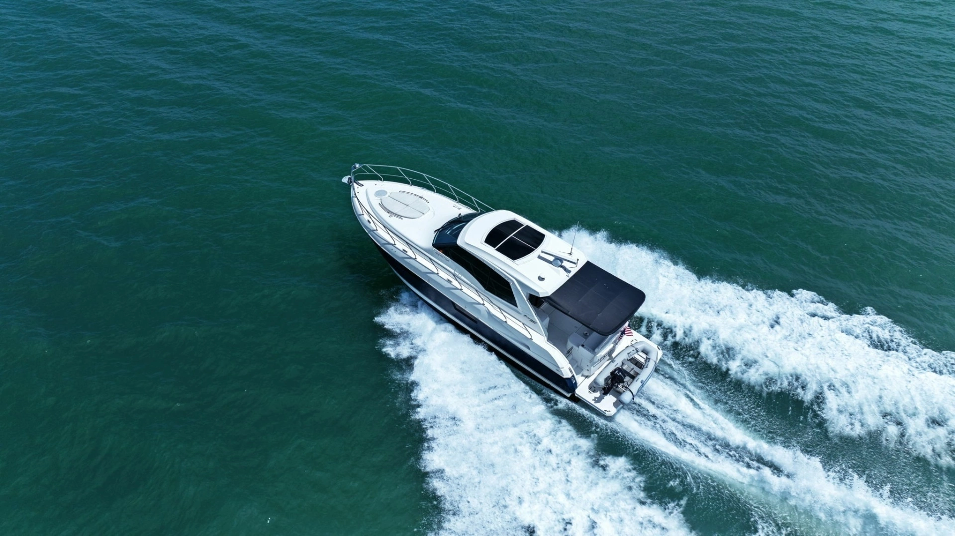 2014 Cruisers Yachts 48 Cantius - Image 69