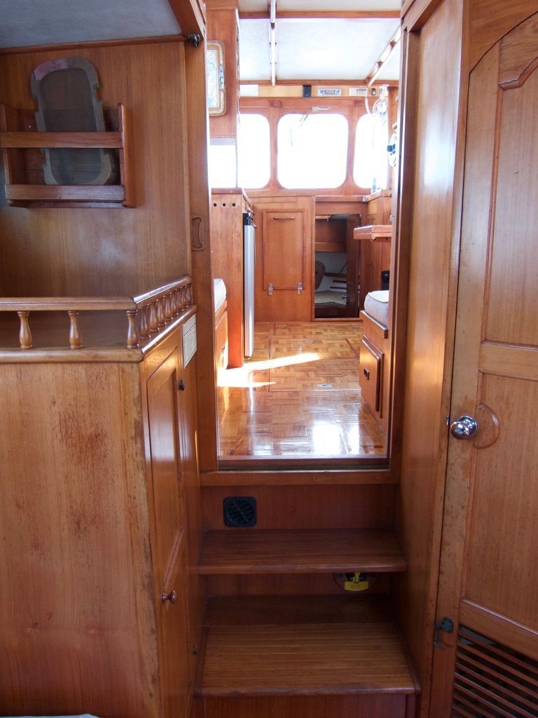 1976 CHB Trawler - 22