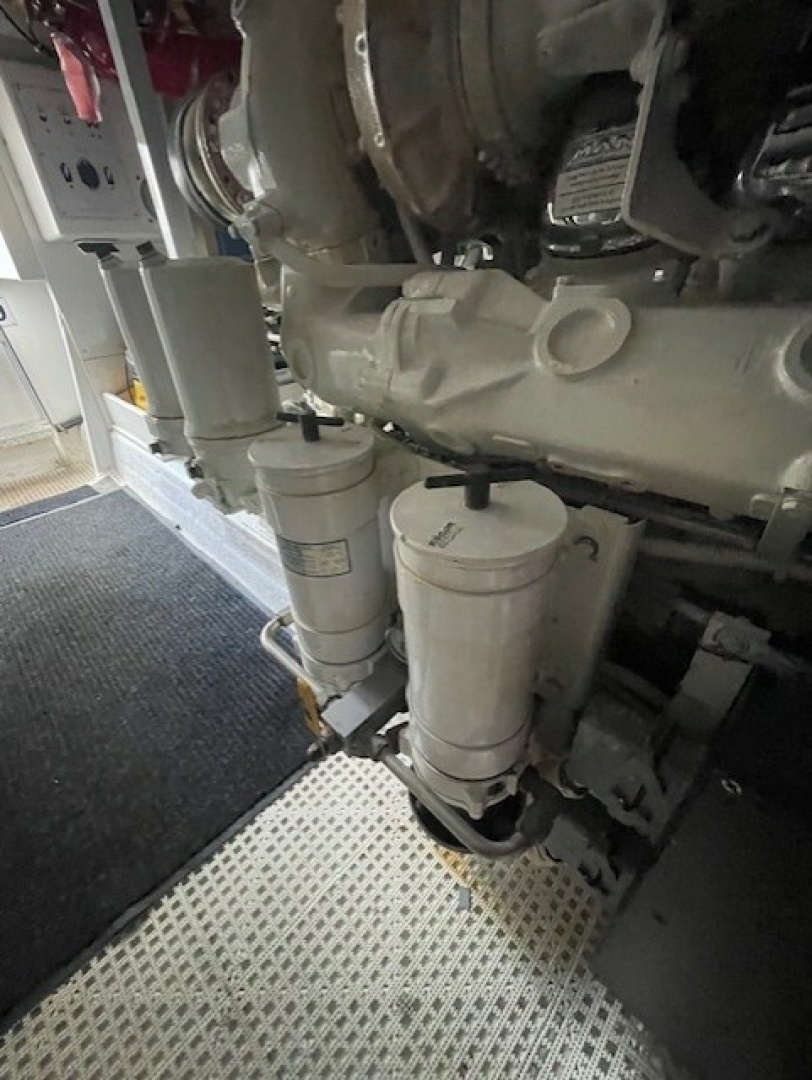 2003 Post Sportfish - Image 60
