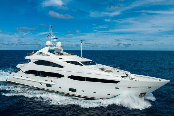 2010 Sunseeker 40m