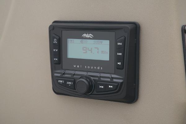 2025 Sun Tracker Bass Buggy 18 DLX - 47
