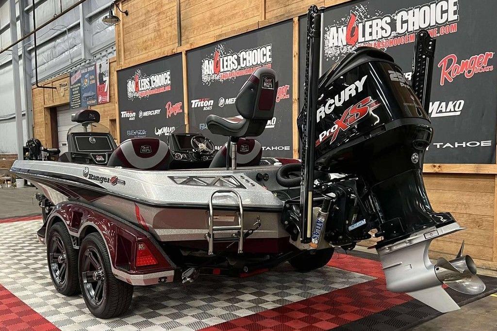 2018 Ranger Z520L boat with Mercury Pro XS engine in showroom setting.