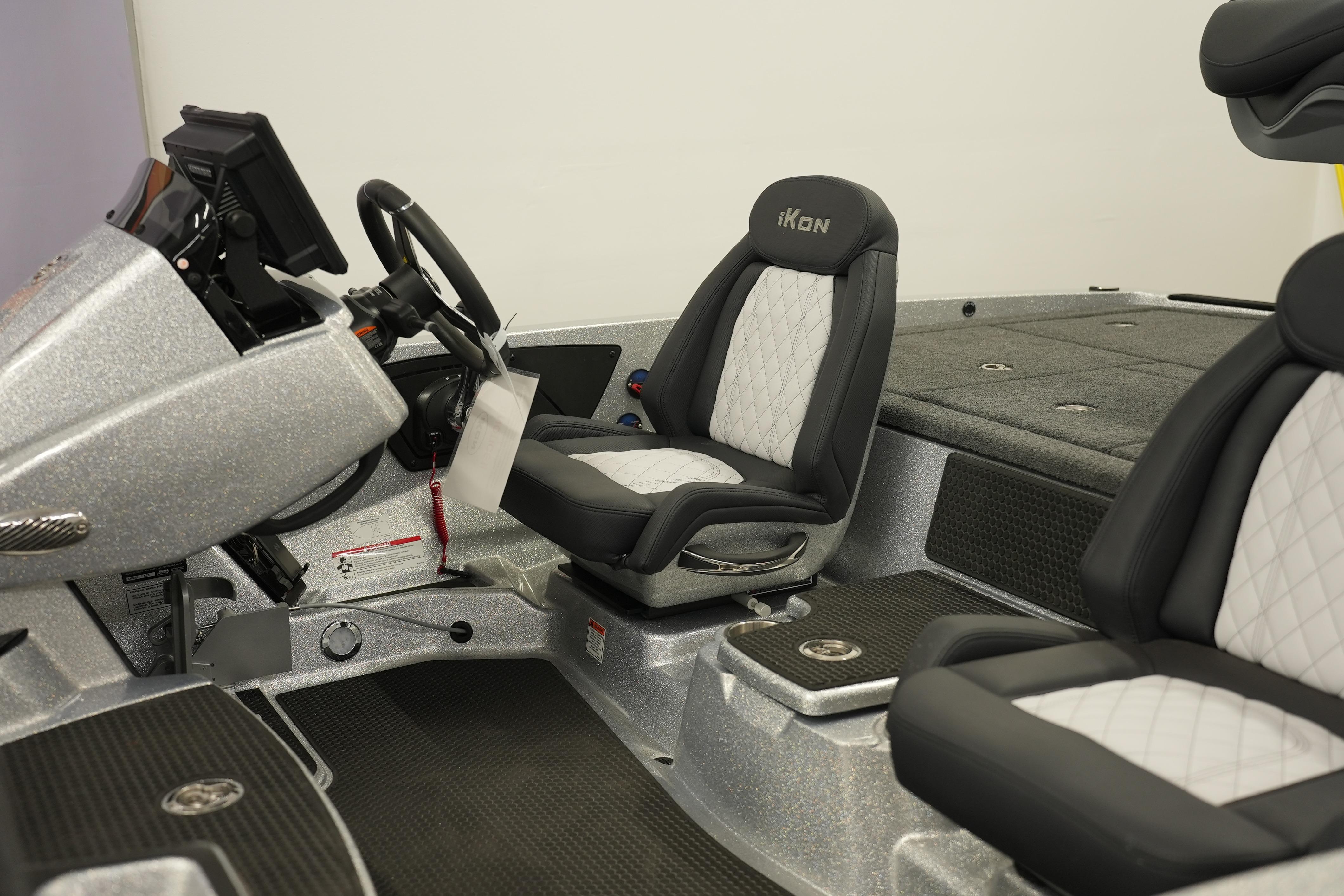 2026 iKon LXE20 boat interior with sleek seats and modern dashboard design.