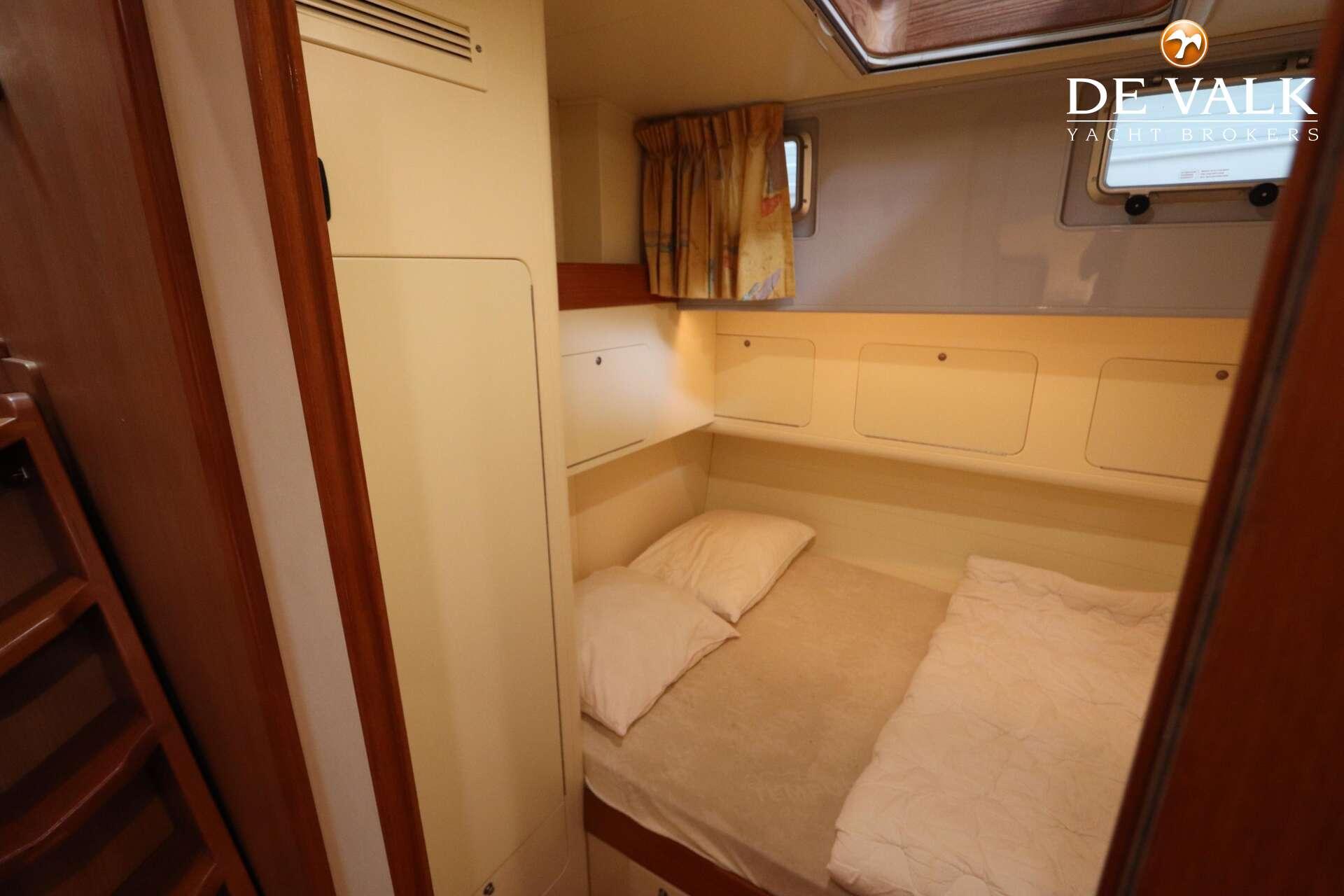 1997 Trawler Explorer 60 - 35