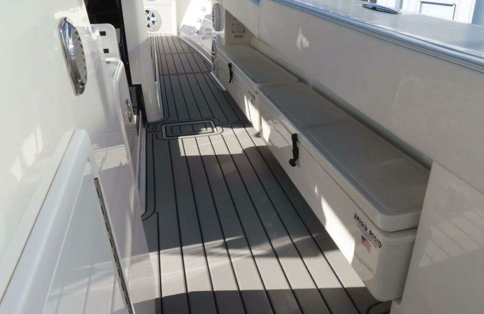 2018 HCB 53 Suenos - Image 22