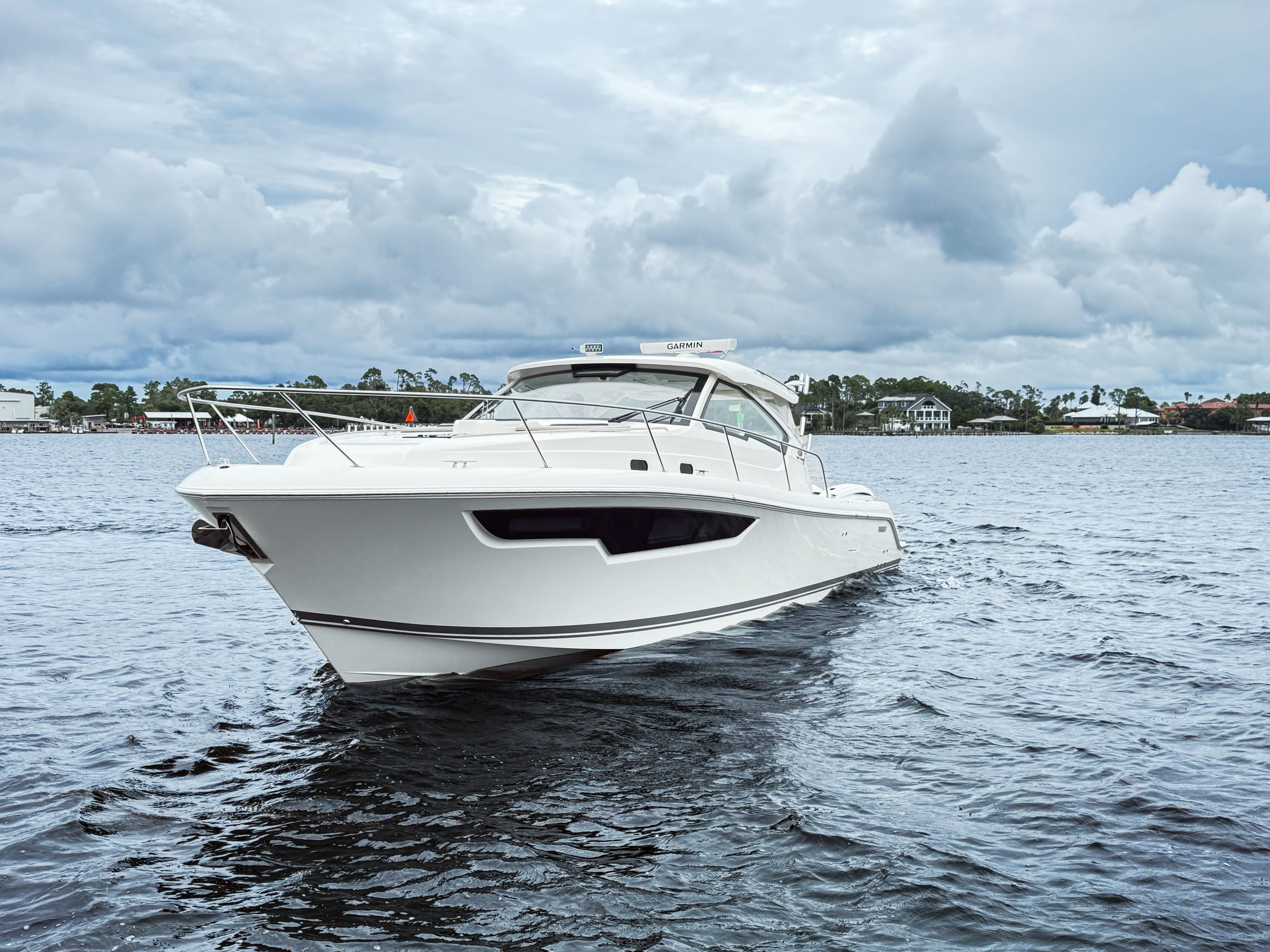 2024 Pursuit OS 405 Offshore