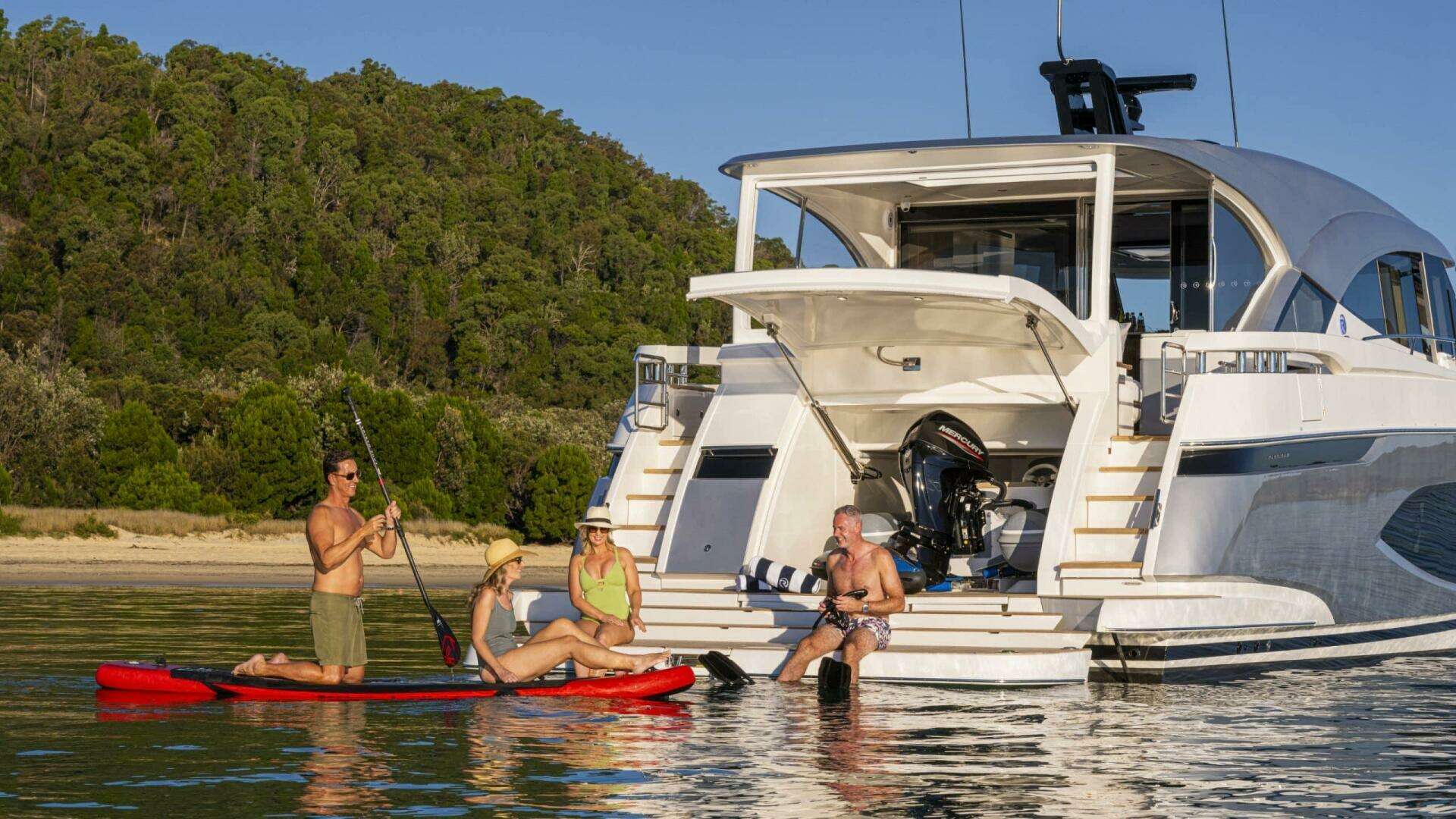 2026 Riviera 6800 Sport Yacht Platinum Edition - Image 7