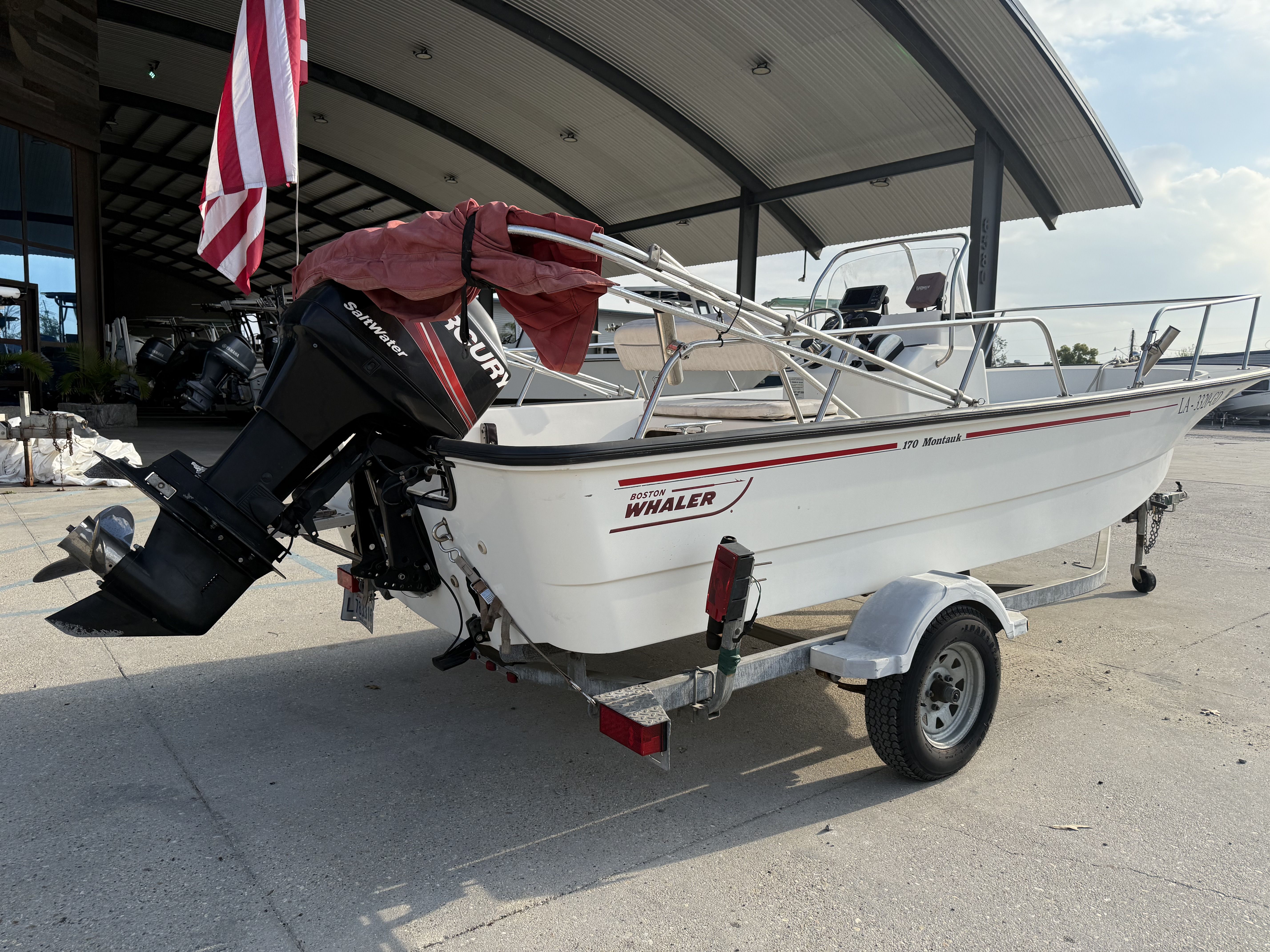 2005 Boston Whaler 17 Montauk - 3