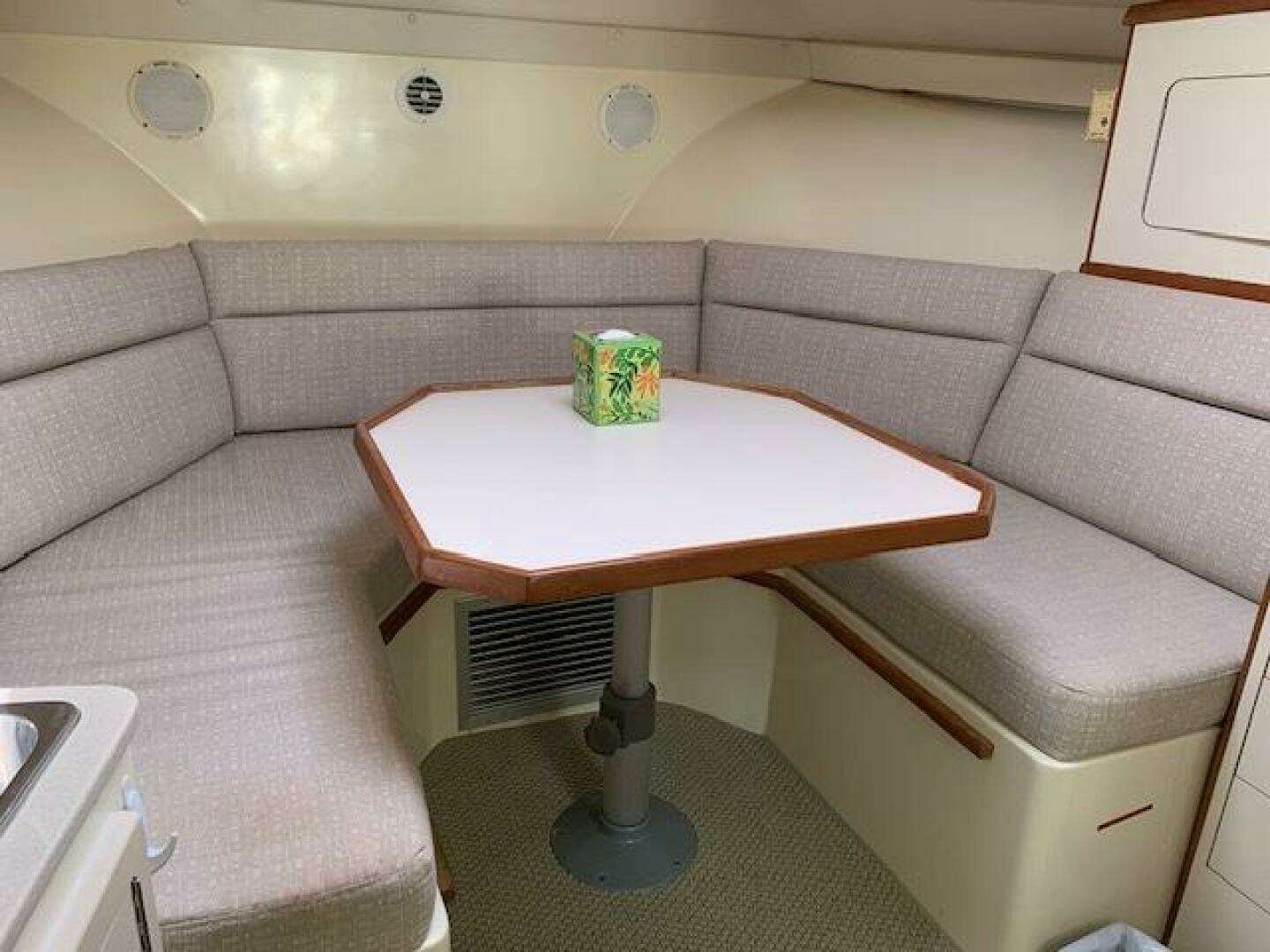1996 Albin 31 Tournament Express - Image 10