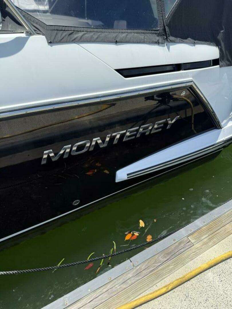 2016 Monterey 360 Sport Coupe - Image 5