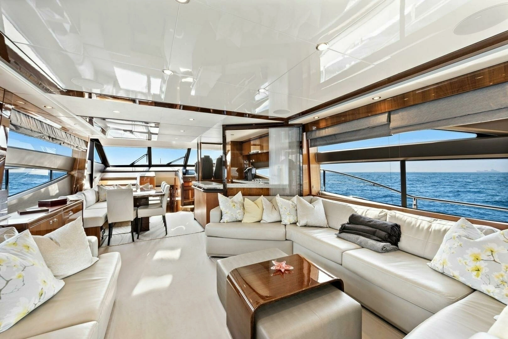 2015 Princess 72 Motoryacht - Image 2
