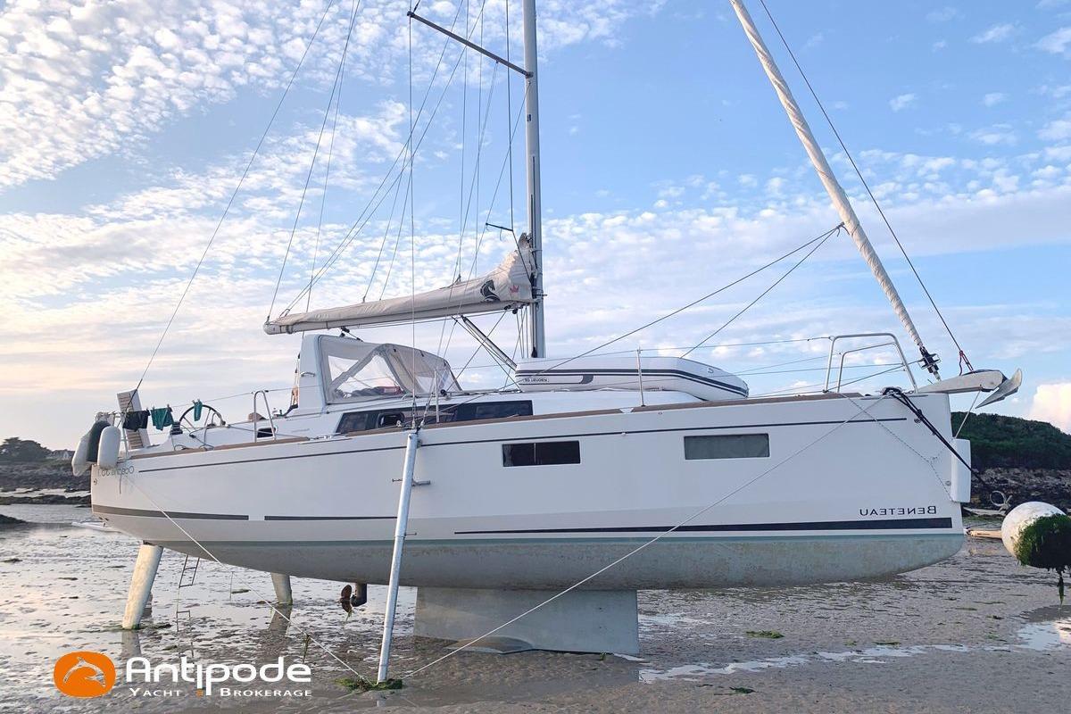 2017 Beneteau Oceanis 35