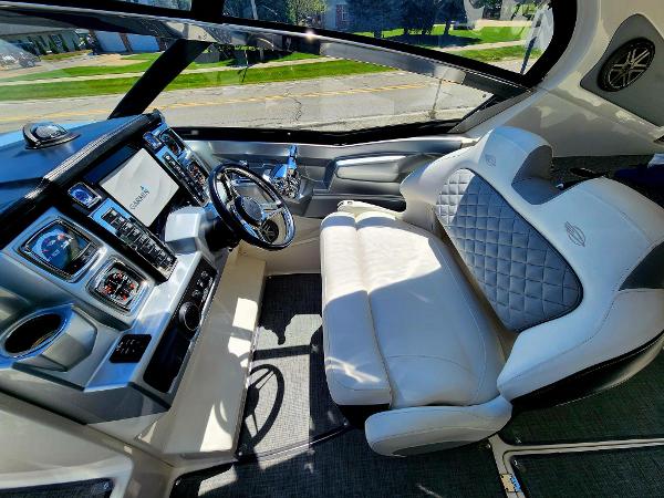 2014 Chaparral 327 SSX - 55