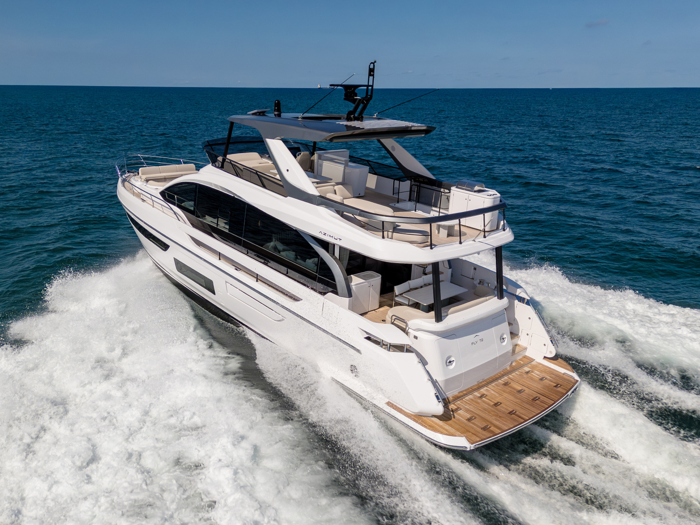 2026 Azimut Fly 72 - Image 6