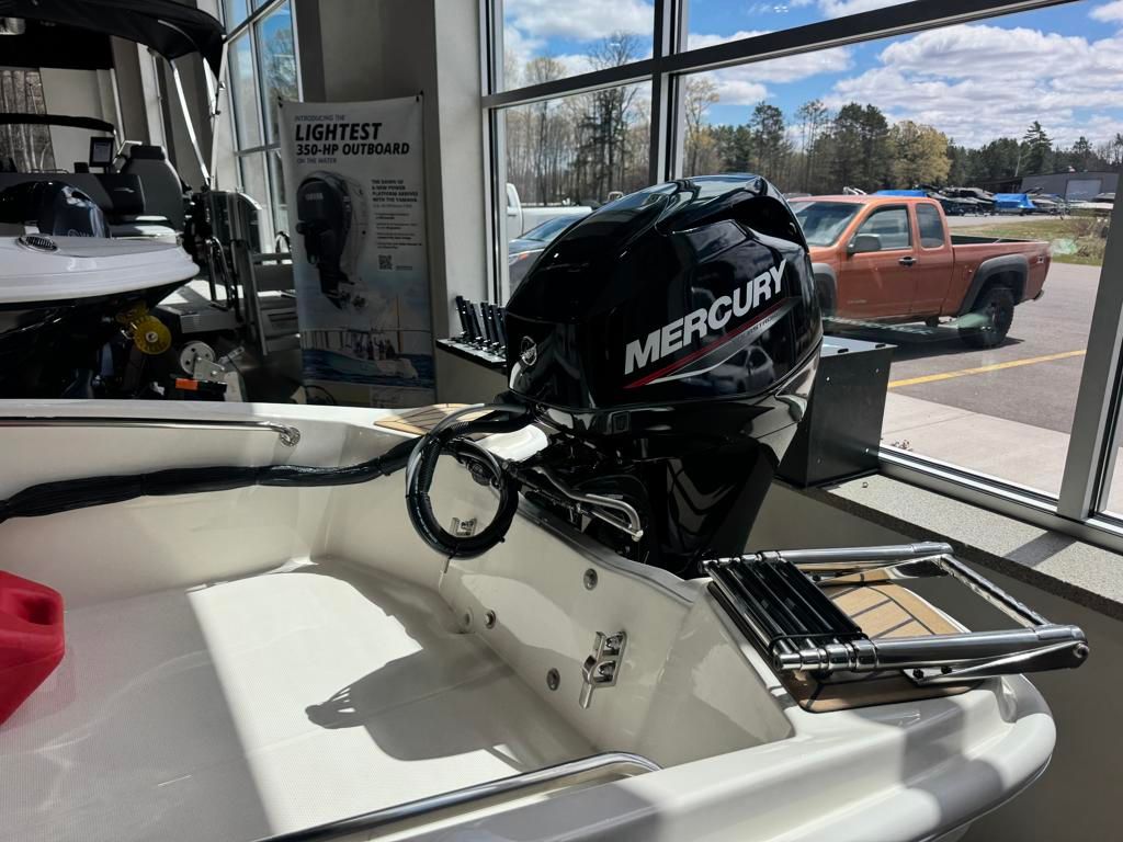 2026 Boston Whaler 130 Super Sport - 10