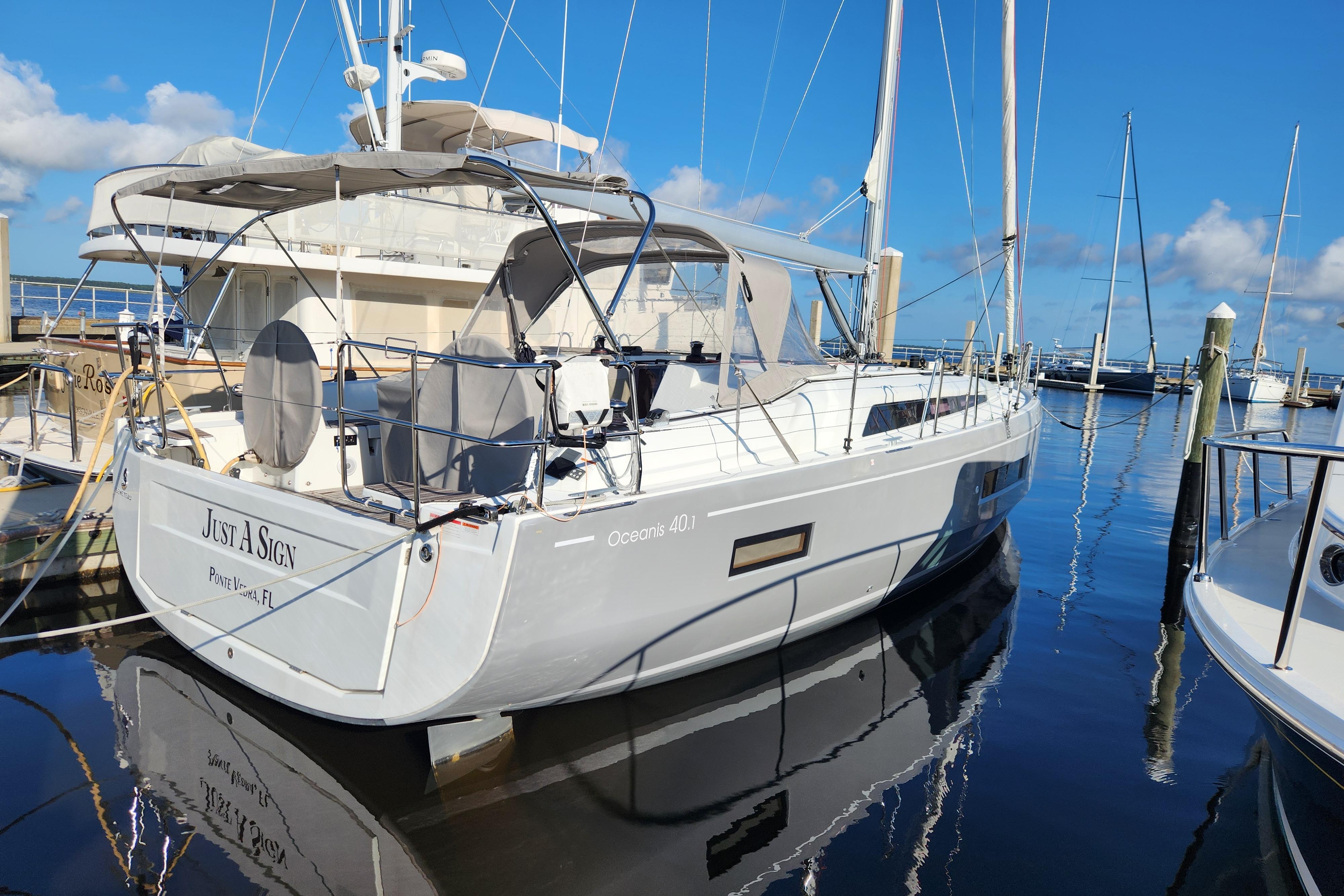 2022 Beneteau Oceanis 40.1