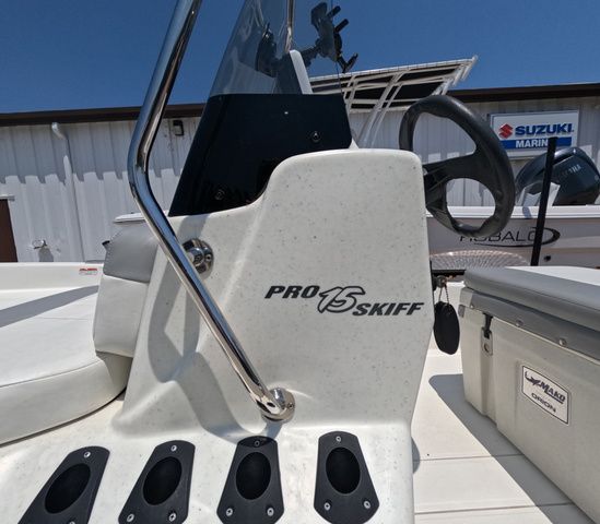 2023 Mako Pro Skiff 15 CC - 10
