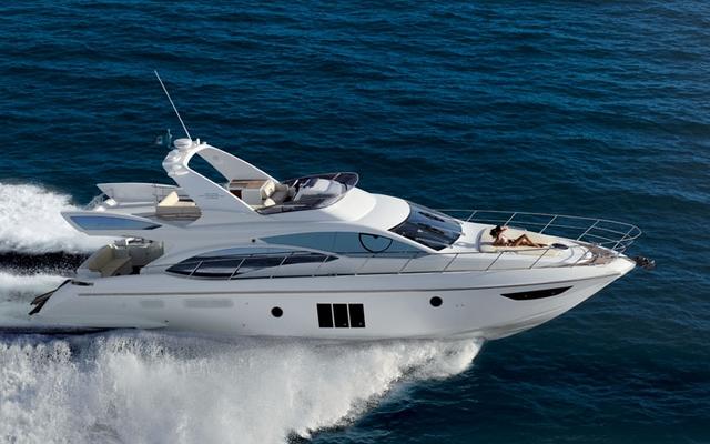 2011 Azimut 58
