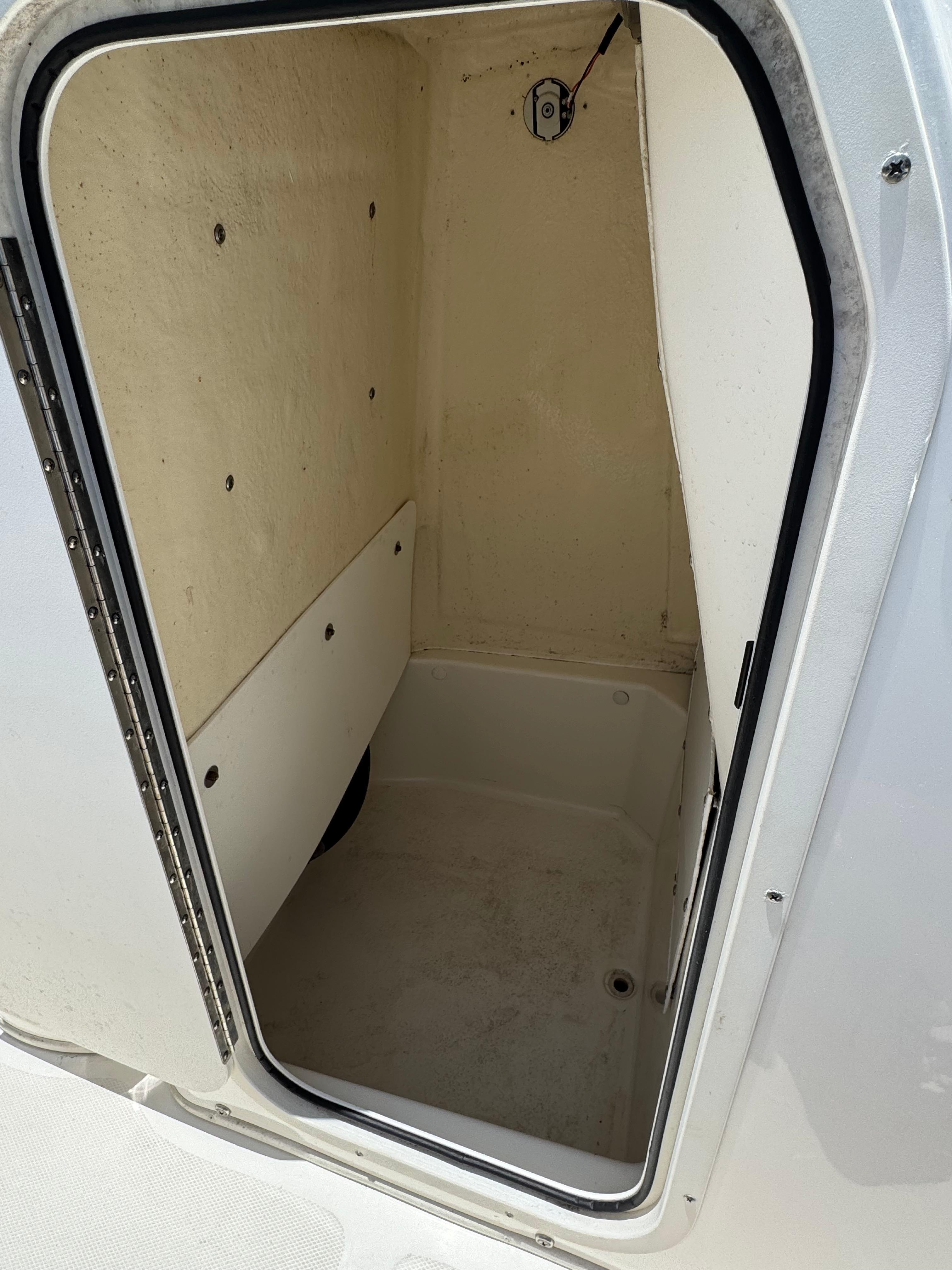 2018 NauticStar 211 Angler - 8