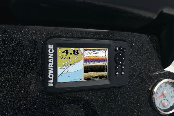 Lowrance fish finder on 2022 Nitro Z20 boat dashboard.