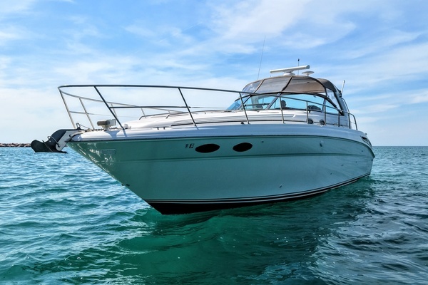 1999 Sea Ray 38 Sundancer