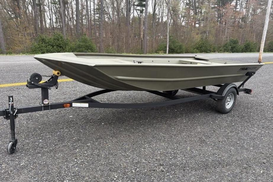 2026 Tracker Grizzly 1754 Utility
