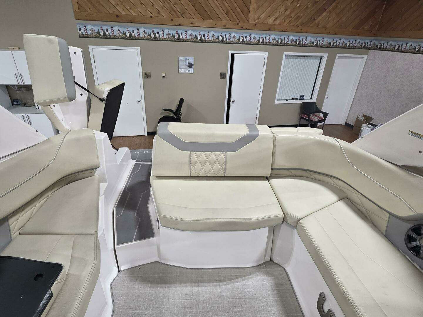 2021 Regal 22 Fasdeck - Image 18