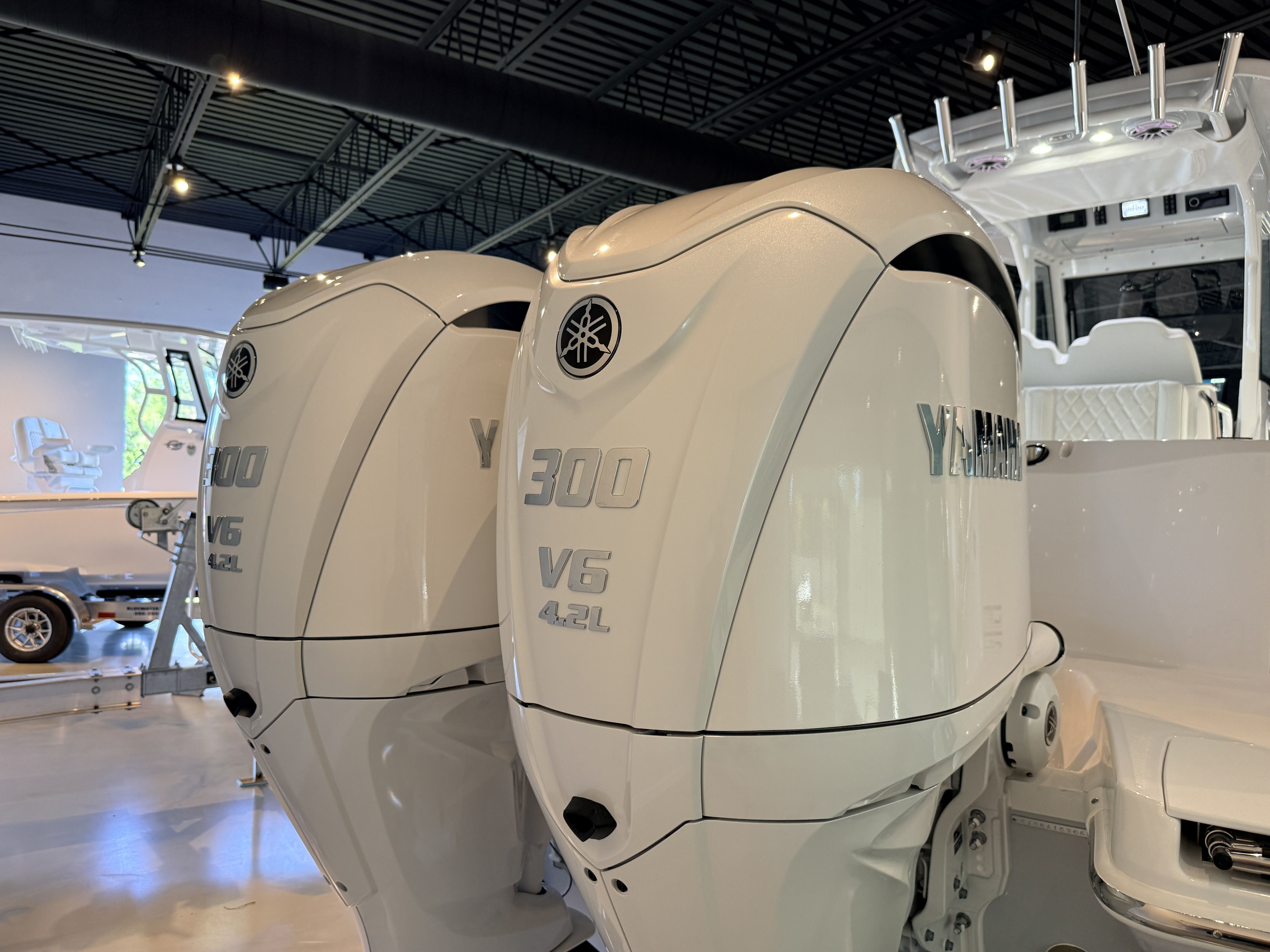 2026 Everglades 285 Center Console - 29