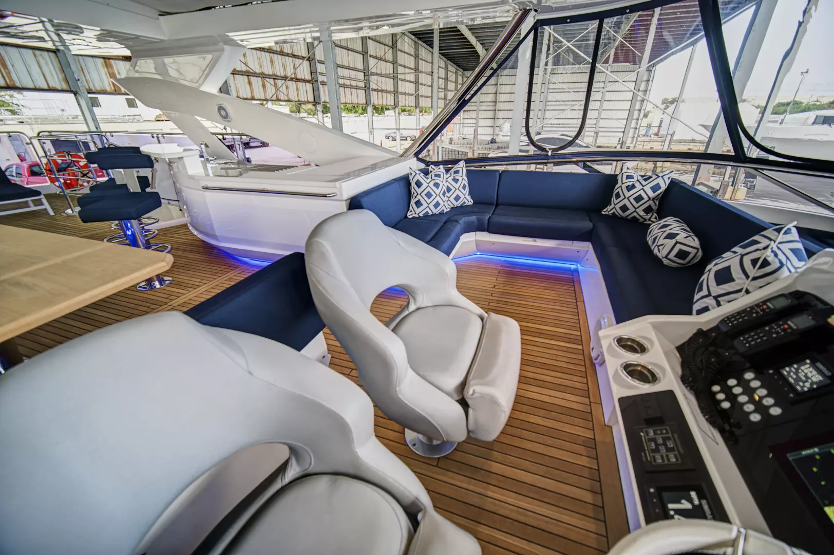 2019 Sunseeker 86 Yacht - Image 21