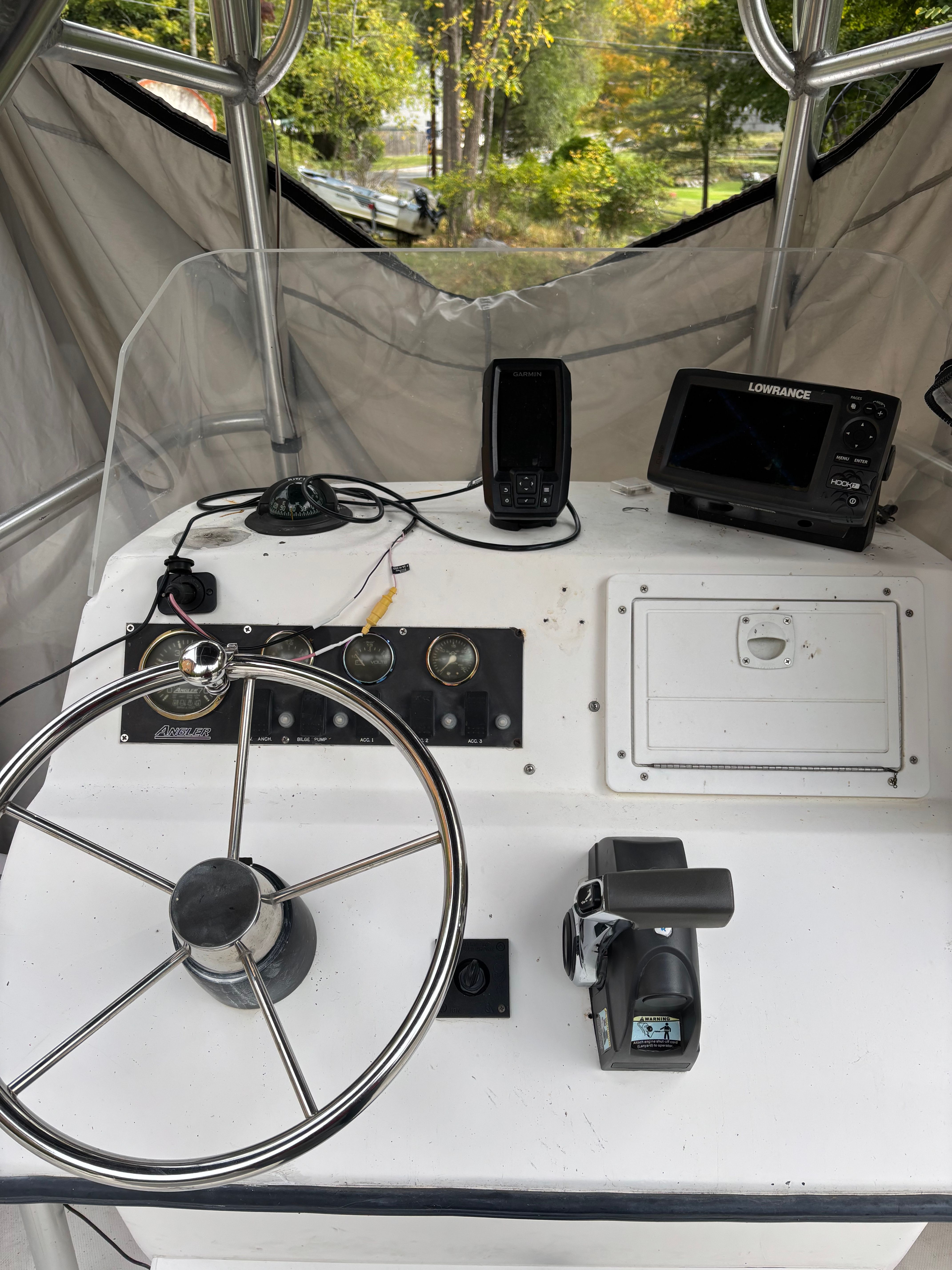 2001 Angler 204 - 6