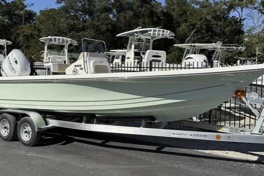 2026 Bulls Bay 2200