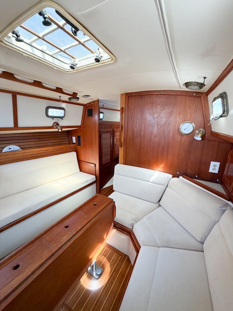 1998 Pacific Seacraft 37 - Image 65