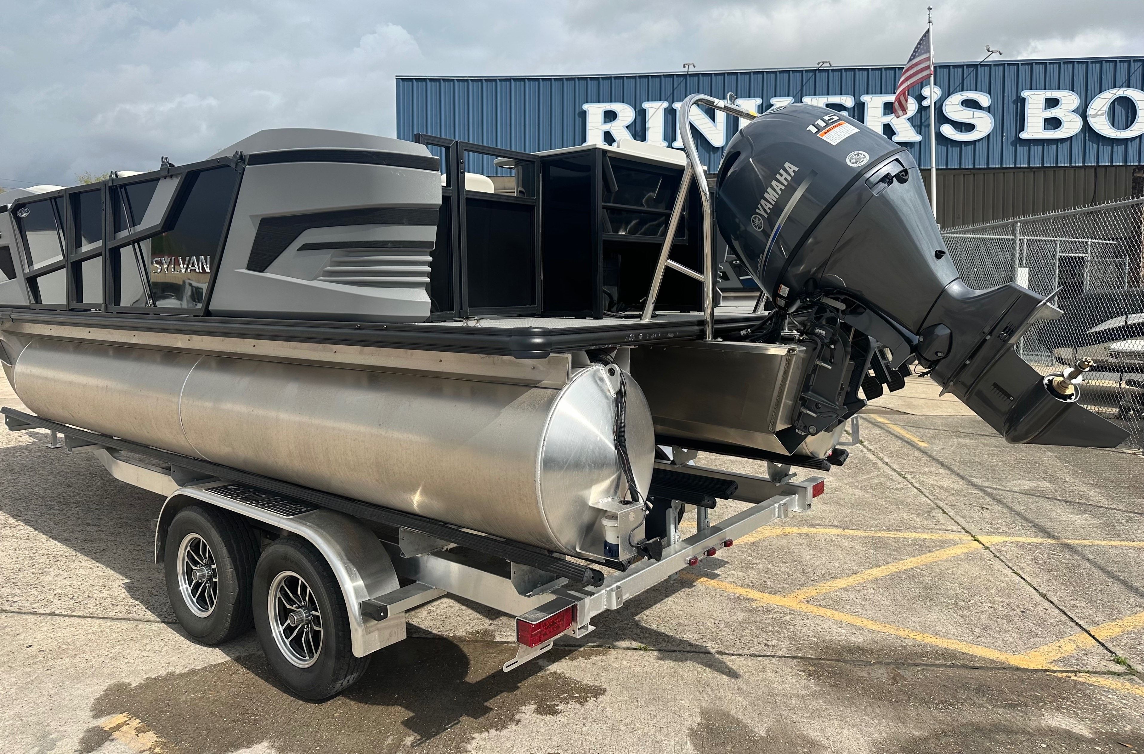 2026 Sylvan R20 Party Fish - 3