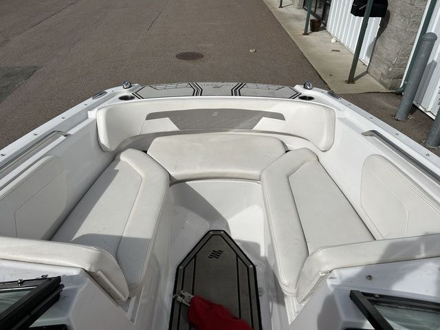 2019 Four Winns HD200 - 24
