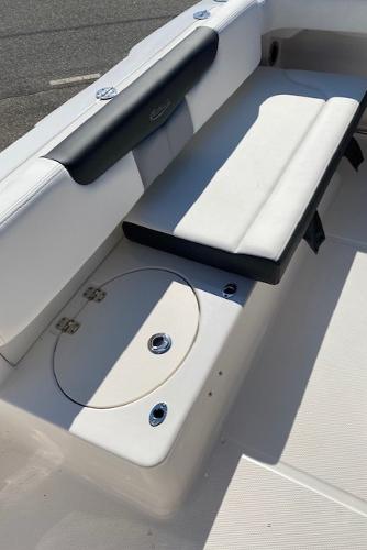 2024 Robalo R222 Center Console boat seating and storage area.