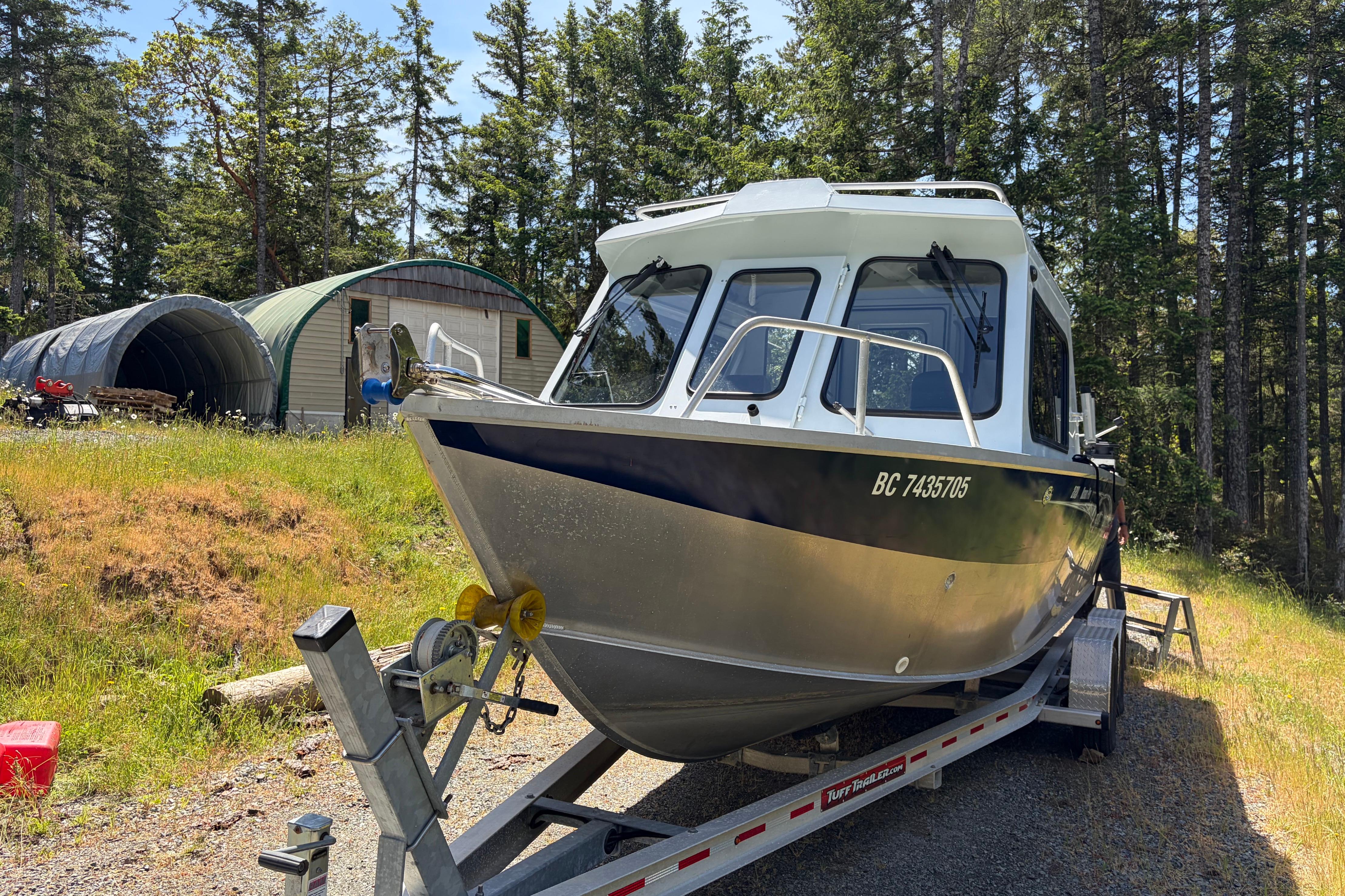 2020 Hewescraft 220 Ocean Pro Hardtop