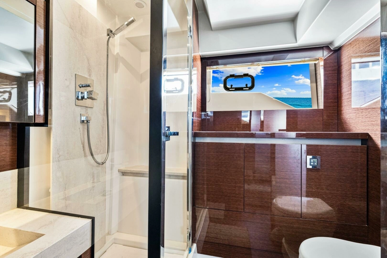 2019 Prestige 630 Flybridge - Image 54